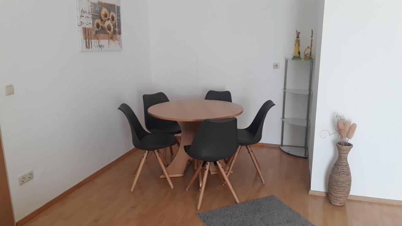 Appartement Huber ルッツマンスブルク エクステリア 写真