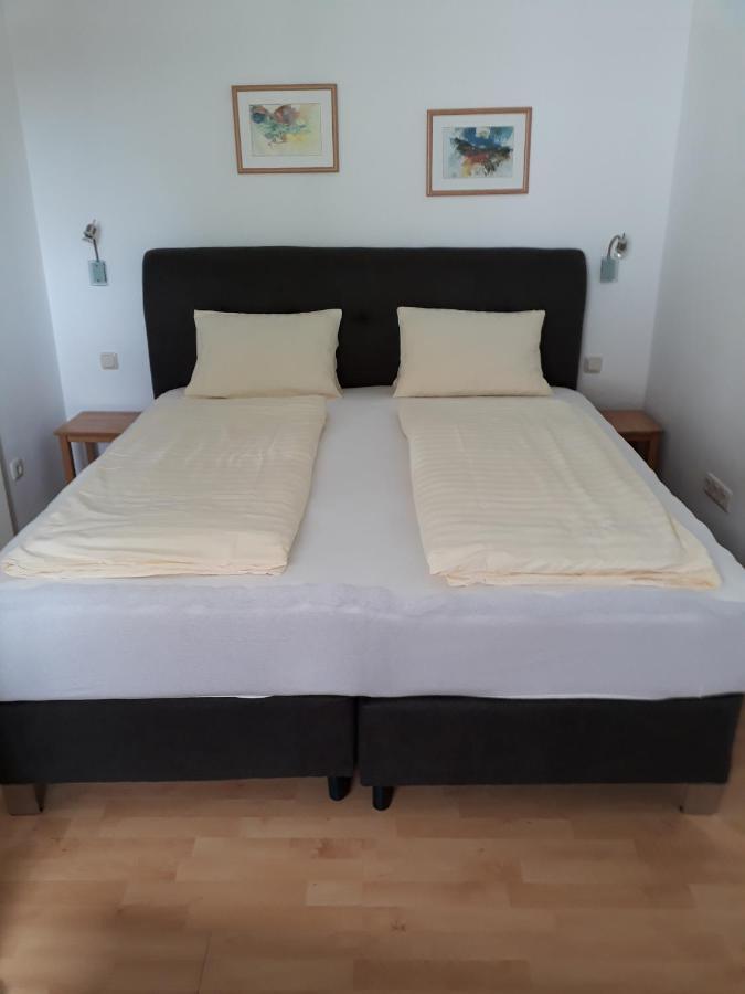 Appartement Huber ルッツマンスブルク エクステリア 写真