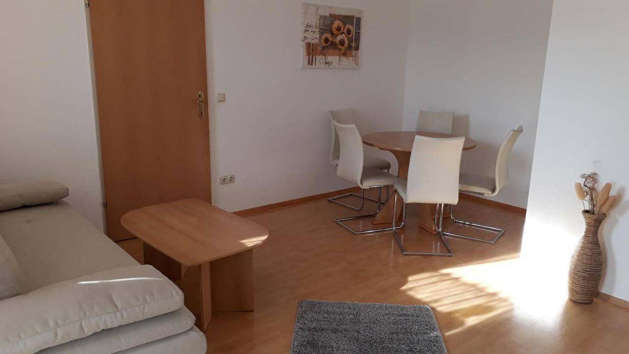 Appartement Huber ルッツマンスブルク エクステリア 写真
